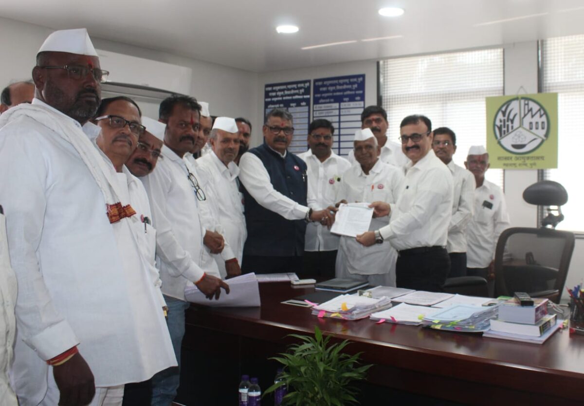 FRP Law | Vitthal Pawar Raje | ऊस उत्पादक शेतकऱ्यांची फसवणूक करणारा एफआरपी चा कायदा रद्द करा.! | विठ्ठल पवार राजे FRP Law | Vitthal Pawar Raje | ऊस उत्पादक शेतकऱ्यांची फसवणूक करणारा एफआरपी चा कायदा रद्द करा.! | विठ्ठल पवार राजे
