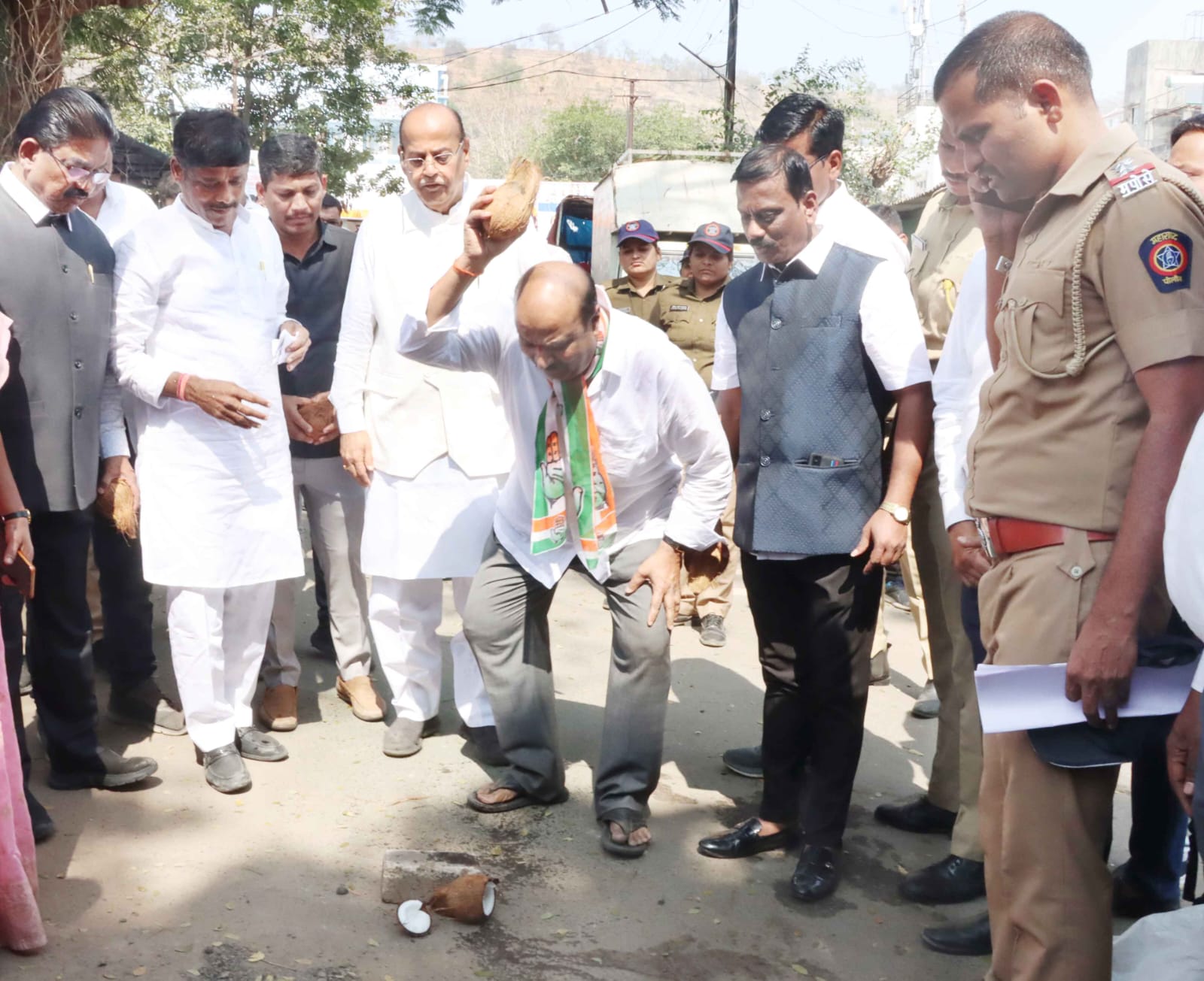 Video | PMC Water Tank  | Datta Bahirat Patil | काँग्रेसने केले आशानगर पाण्याच्या टाकीचे उदघाटन |उद्घाटना नंतर धक्काबुक्की! 