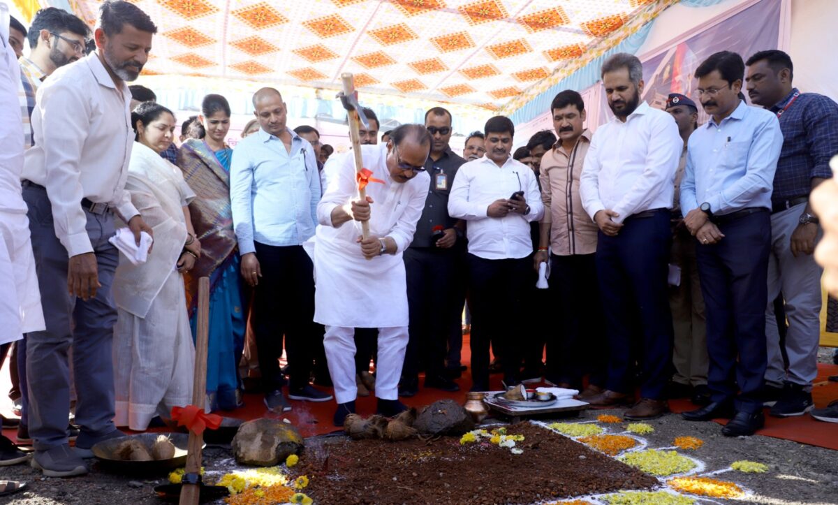 Inauguration of various projects of Pimpri-Chinchwad Municipal Corporation by Deputy Chief Minister Ajit Pawar Inauguration of various projects of Pimpri-Chinchwad Municipal Corporation by Deputy Chief Minister Ajit Pawar