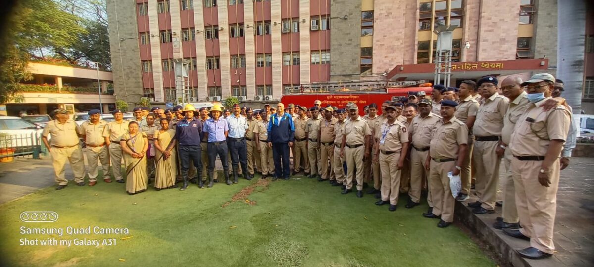 PMC Security Department | Disaster Management | पुणे महापालिकेतील 2250 सुरक्षा रक्षकांना आपत्ती व्यवस्थापन विषयक प्रशिक्षण! PMC Security Department | Disaster Management | पुणे महापालिकेतील 2250 सुरक्षा रक्षकांना आपत्ती व्यवस्थापन विषयक प्रशिक्षण!