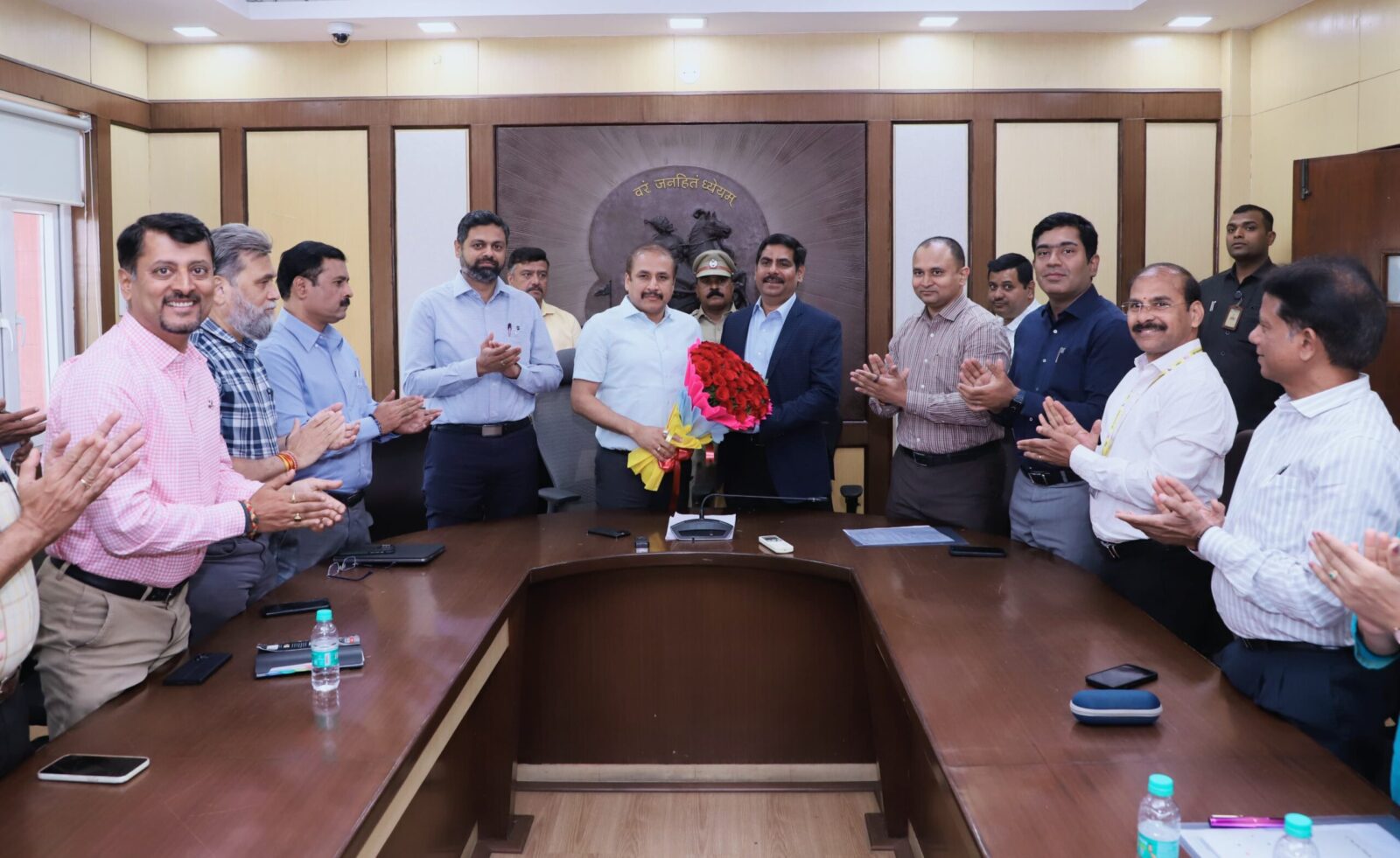 Dr. Rajendra Bhosle, IAS take over the charge of Pune Municipal ...