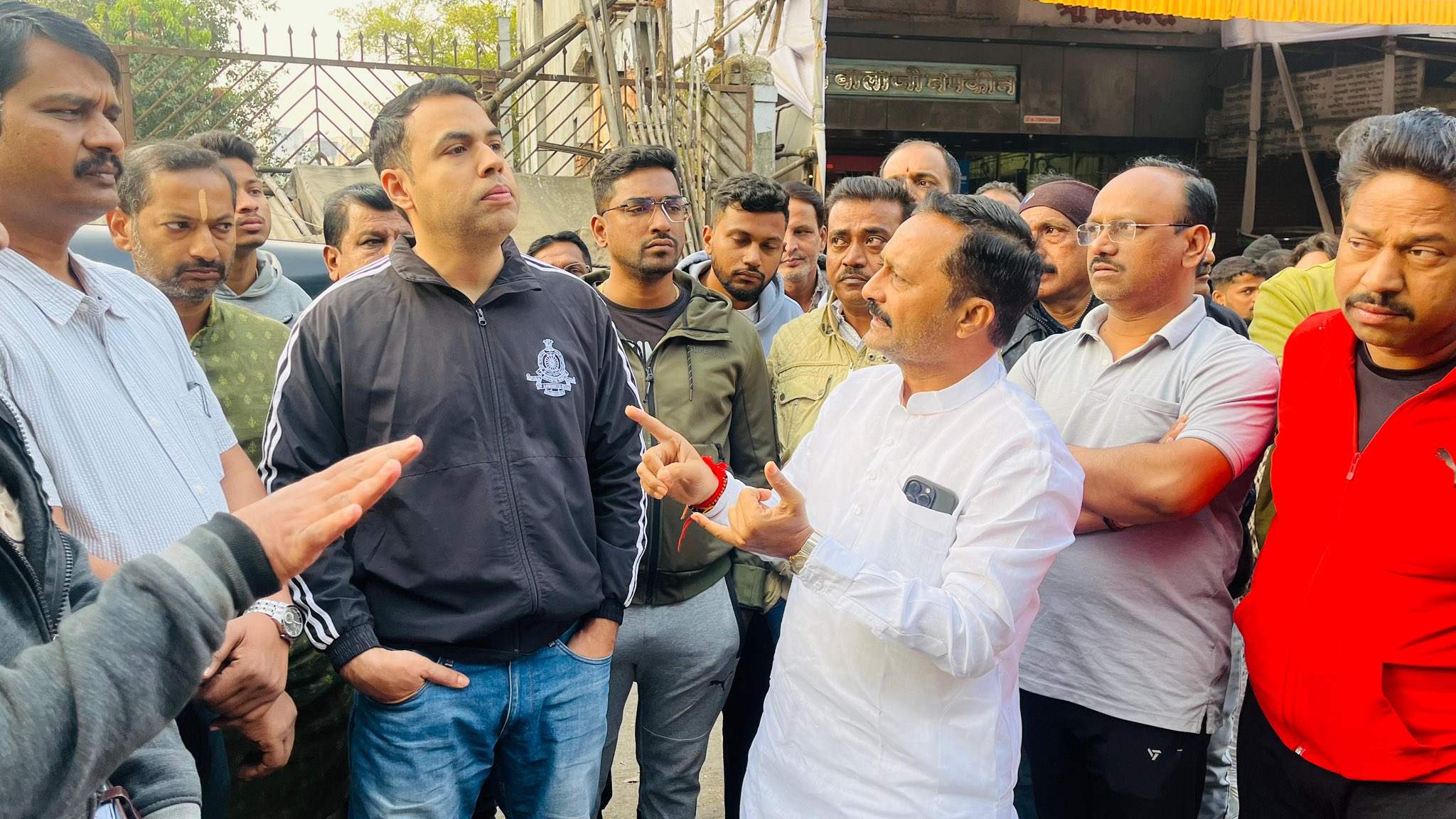 MLA Hemant Rasane | आमदार हेमंत रासने ‘इन ॲक्शन मोड’, कचरामुक्त कसब्यासाठी भल्या पहाटे मतदारसंघात पाहणी