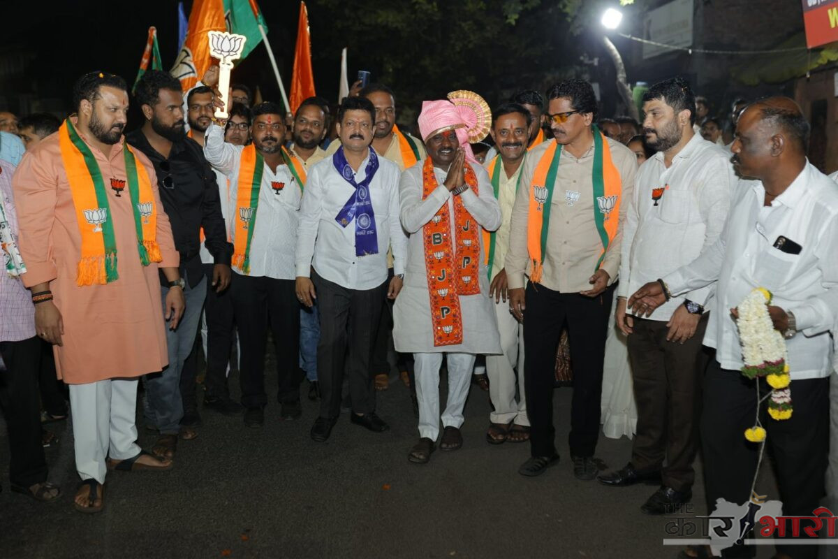 Pune Catonment Assembly Constituency | प्रभाग 20 मध्ये महायुतीचे सुनील कांबळे यांच्या पदयात्रेला नागरिकांचा उत्स्फूर्त प्रतिसाद Pune Catonment Assembly Constituency | प्रभाग 20 मध्ये महायुतीचे सुनील कांबळे यांच्या पदयात्रेला नागरिकांचा उत्स्फूर्त प्रतिसाद