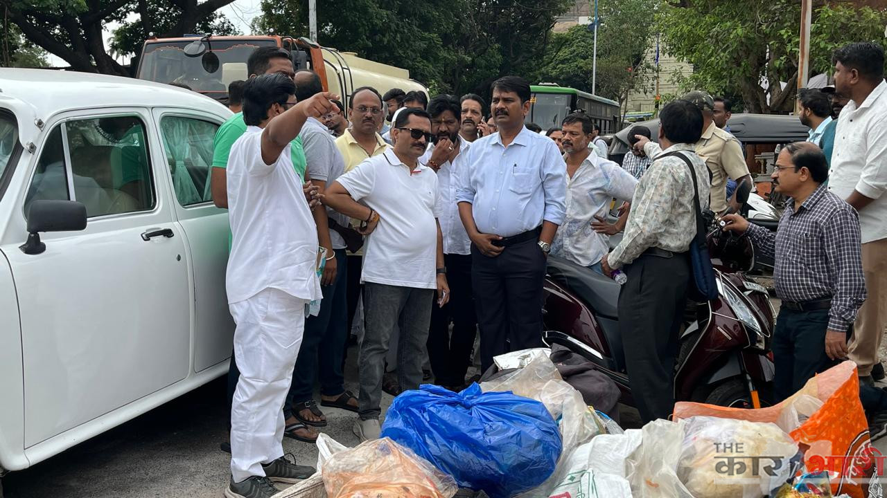 Pune News | नागरिकांच्या समस्या सोडवण्यासाठी महापालिकेसह पोलिस आणि महावितरणचे अधिकारी रस्त्यावर