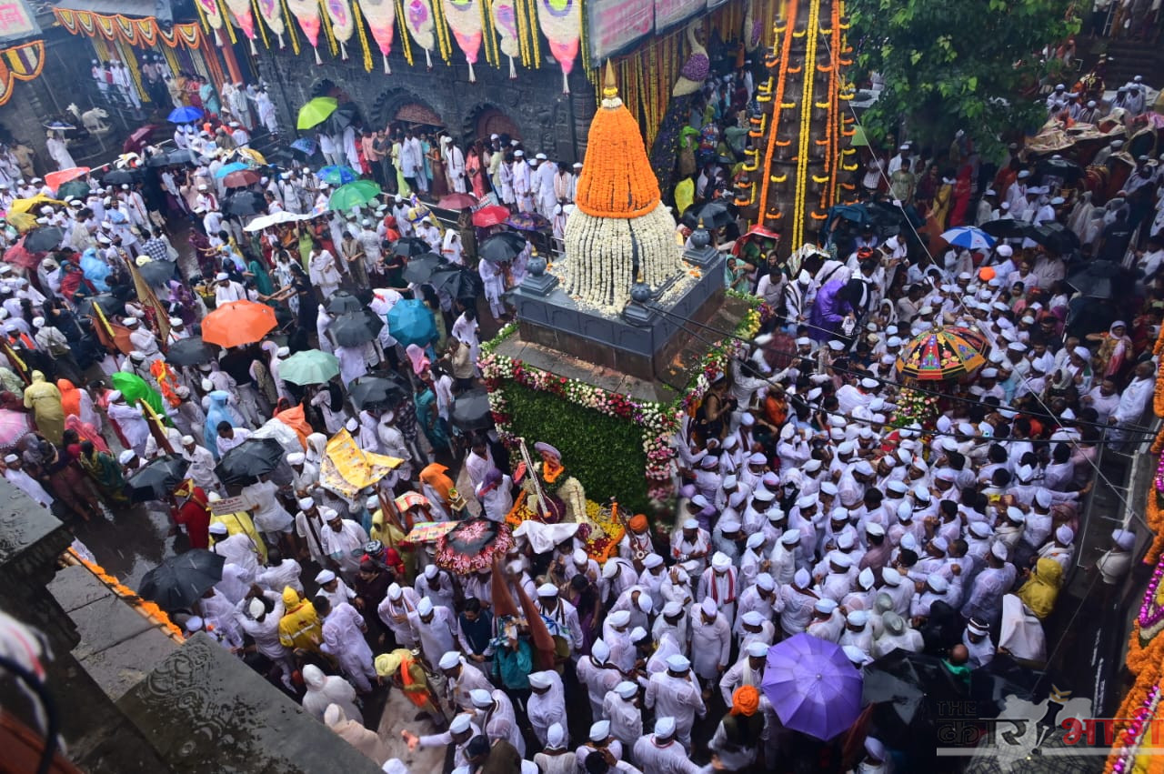 Pune Traffic Update | पालखी सोहळ्याच्या अनुषंगाने वाहतूक बदलाबाबत जिल्हाधिकाऱ्यांचे आदेश जारी