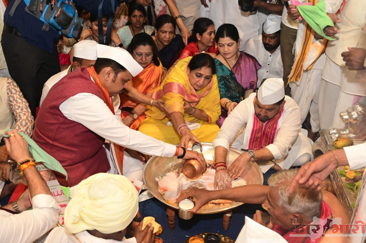 Sant Tukaram Maharaj Palkhi | विठुनामाच्या घोषात श्री संत तुकाराम महाराज पालखीचे प्रस्थान Sant Tukaram Maharaj Palkhi | विठुनामाच्या घोषात श्री संत तुकाराम महाराज पालखीचे प्रस्थान