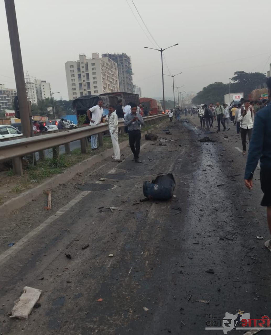 Navale Bridge News | नवले पुलावरील अपघात कमी करण्यासाठी नवीन भुयारी मार्ग आणि उड्डाणपूल बांधण्याचे नियोजन | पुणे महापालिका, पोलीस, RTO, NHAI, PMRDA यांच्यातील बैठकीत निर्णय Navale Bridge News | नवले पुलावरील अपघात कमी करण्यासाठी नवीन भुयारी मार्ग आणि उड्डाणपूल बांधण्याचे नियोजन | पुणे महापालिका, पोलीस, RTO, NHAI, PMRDA यांच्यातील बैठकीत निर्णय