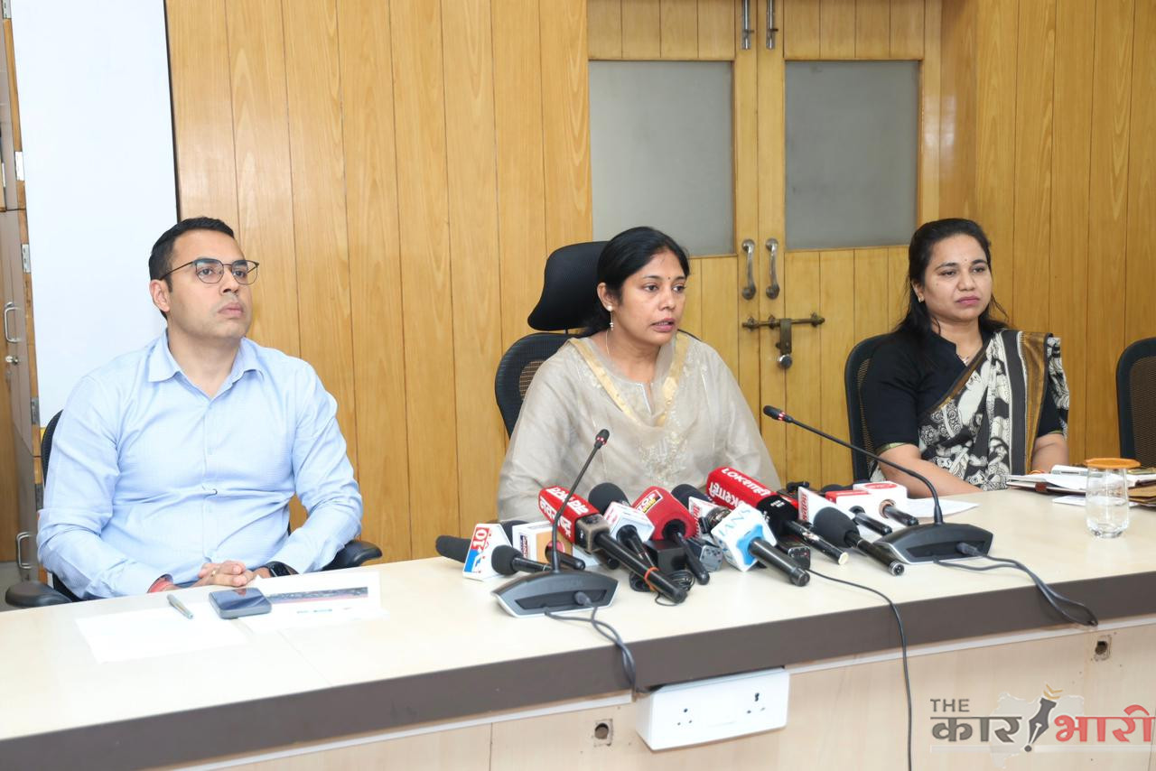 Pune Air Pollution | बांधकामातून निर्माण होणारे धुलिकण रोखण्यासाठी बांधकाम व्यवसायिकांनी हवा गुणवत्ता तपासणी प्रणालीस सहकार्य करावे | महापौर मंजुषा नागपुरे यांचे आवाहन Pune Air Pollution | बांधकामातून निर्माण होणारे धुलिकण रोखण्यासाठी बांधकाम व्यवसायिकांनी हवा गुणवत्ता तपासणी प्रणालीस सहकार्य करावे | महापौर मंजुषा नागपुरे यांचे आवाहन