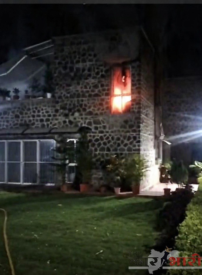 Pune Fire | NIBM संचालकांच्या शासकीय बंगल्याला पहाटे आग; बेडरूम-हॉल जळून खाक | कोंढवा खुर्द येथील घटना Pune Fire | NIBM संचालकांच्या शासकीय बंगल्याला पहाटे आग; बेडरूम-हॉल जळून खाक | कोंढवा खुर्द येथील घटना