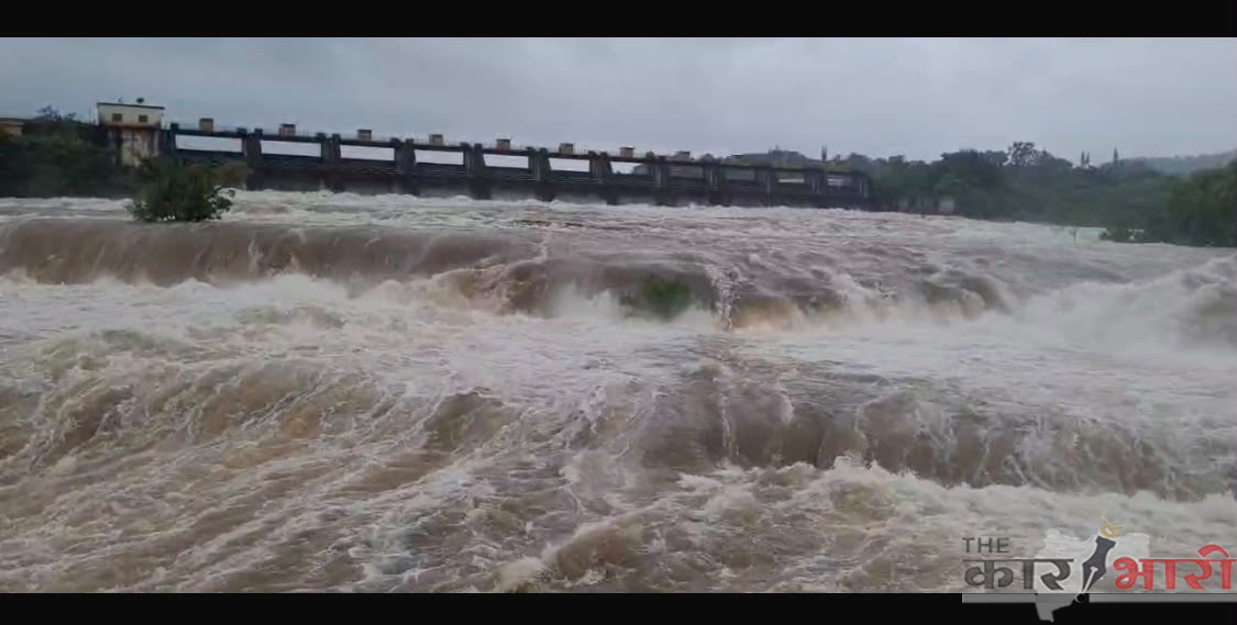 Khadakwasla Dam Chain | खडकवासला धरण साखळीत १६ TMC पाणी | चार धरणे ५५ टक्के भरली | खडकवासला धरणातून आतापर्यंत १.५१ टीएमसी विसर्ग Khadakwasla Dam Chain | खडकवासला धरण साखळीत १६ TMC पाणी | चार धरणे ५५ टक्के भरली | खडकवासला धरणातून आतापर्यंत १.५१ टीएमसी विसर्ग