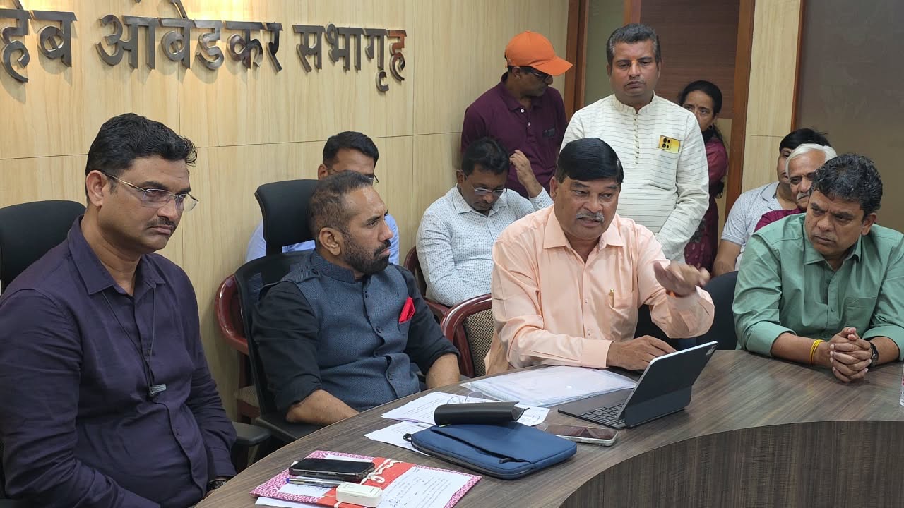 Dr Siddharth Dhende | म्हाडा पुनर्विकासात गाळेधारकांचा हक्क अबाधित ठेवा | डॉ. सिद्धार्थ धेंडे यांचा प्रशासनाला इशारा