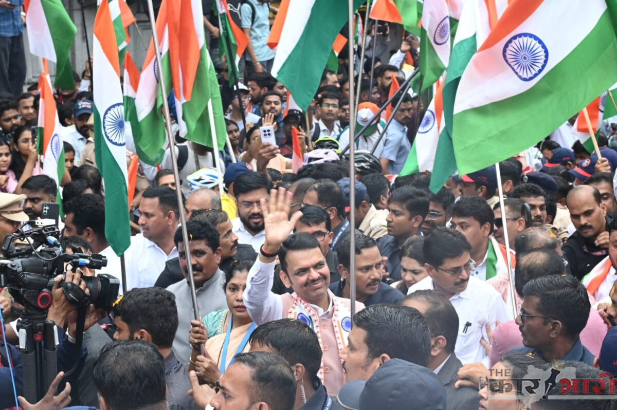 CM Devendra Fadnavis | मुख्यमंत्री देवेंद्र फडणवीस यांची  तिरंगा रॅलीला उपस्थिती | युवाशक्तीच्या सामर्थ्यावर विकसित भारत आणि विकसित महाराष्ट्र घडेल- मुख्यमंत्री