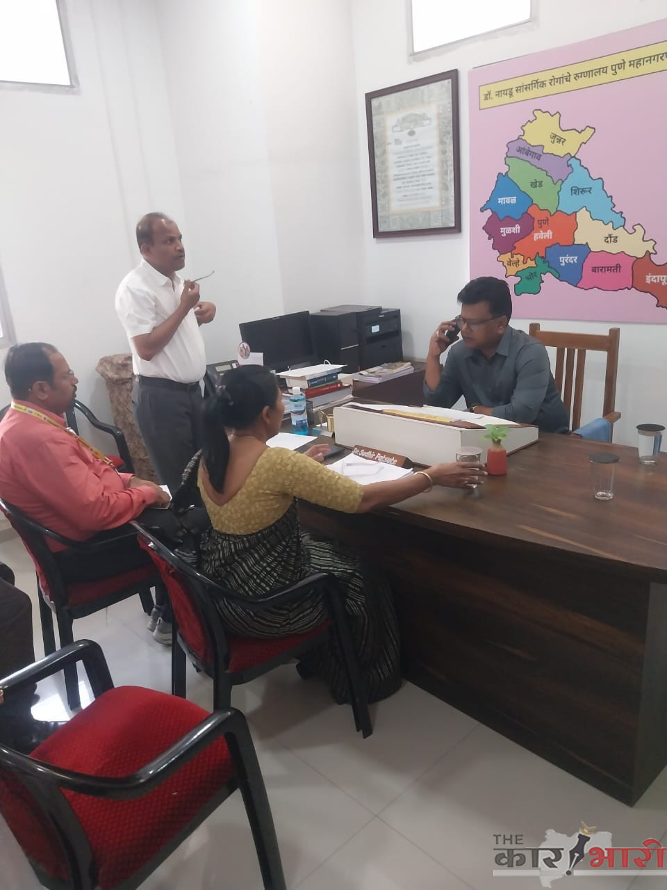 PMC Dengue News | डेंग्यू उपचारासाठी महापालिका रुग्णालयांत ३३३ खाटा उपलब्ध | आयुक्त नवल किशोर राम यांची नायडू रुग्णालयाला भेट PMC Dengue News | डेंग्यू उपचारासाठी महापालिका रुग्णालयांत ३३३ खाटा उपलब्ध | आयुक्त नवल किशोर राम यांची नायडू रुग्णालयाला भेट